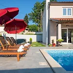 Blaise By Interhome