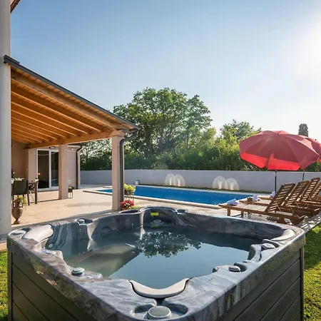 Feriehus Blaise By Interhome