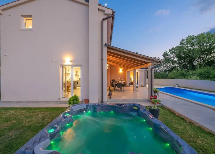 Blaise By Interhome Casa vacanze Manjadvorci