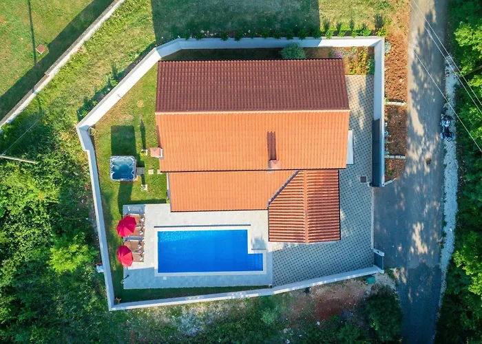 Blaise By Interhome Casa vacanze Manjadvorci